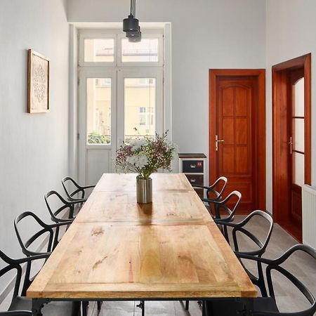 Prague Days - Spacious 3Bdr Apartment - Trendy Neighbourhood Экстерьер фото